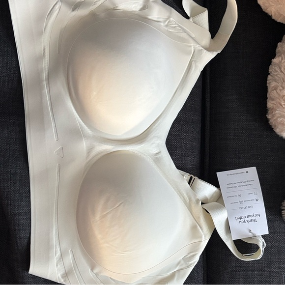 LushFitting Other - TWO Full-Coverage Bras